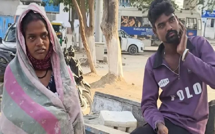 फरीदाबाद में महिला की बीच सड़क पर डिलीवरी, प्रसूता ने खुद ही काटी नाल
