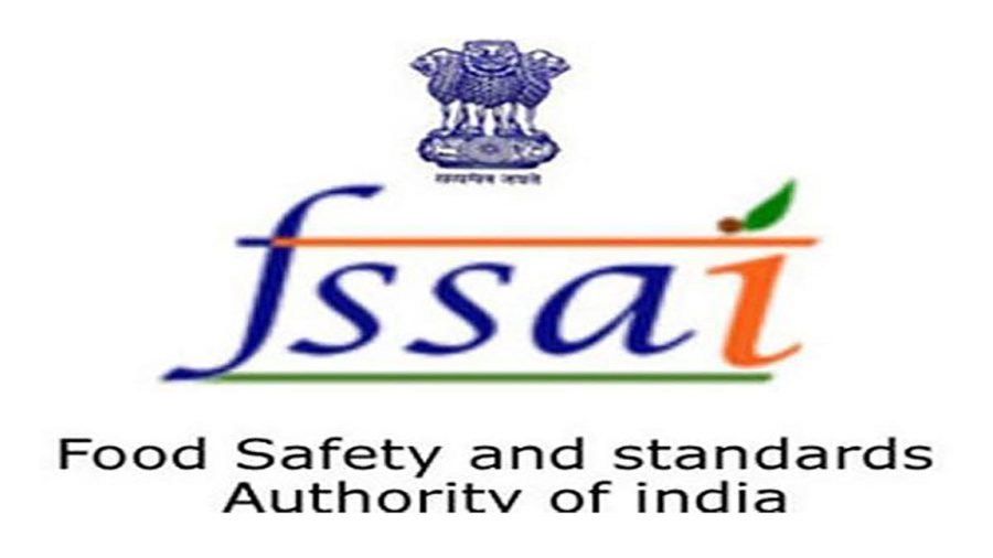 खाद्य सुरक्षा विभाग की बड़ी कार्रवाई: कोलकाता के हल्दीराम में मिलीं कॉकरोच-मक्खियां; दो दिन बंद रहेगा आउटलेट