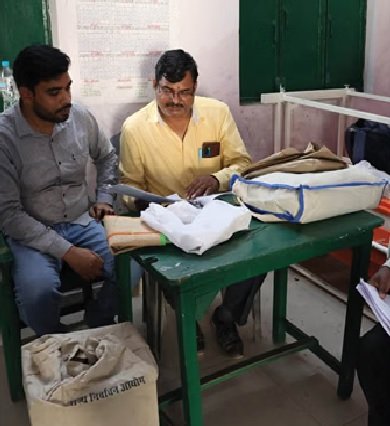 विधान परिषद की 11 सीटों के लिए शुक्रवार को 14.81 लाख मतदाता करेंगे वोट; 72 जिलों में होगी वोटिंग