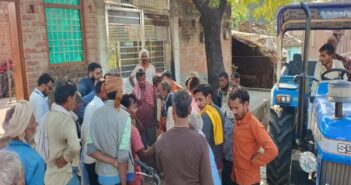 अंतिम शव यात्रा में शामिल लोगों पर मधुमक्खियों ने किया हमला, 4 दर्जन लोग घायल
