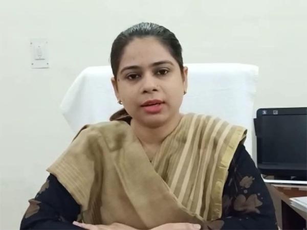 बिजनौर जिलाधिकारी के खिलाफ जमानती वारंट