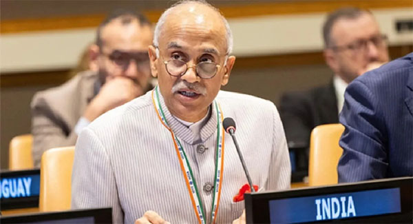 पाकिस्तान को संयुक्त राष्ट्र में लगाई कड़ी फटकार