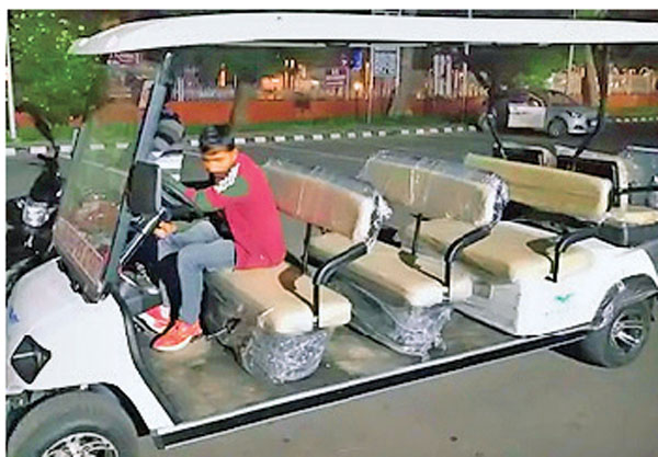 इतिहास बनेंगे मसूरी में रिक्शे, 54 गोल्फ कोर्ट होंगे संचालित