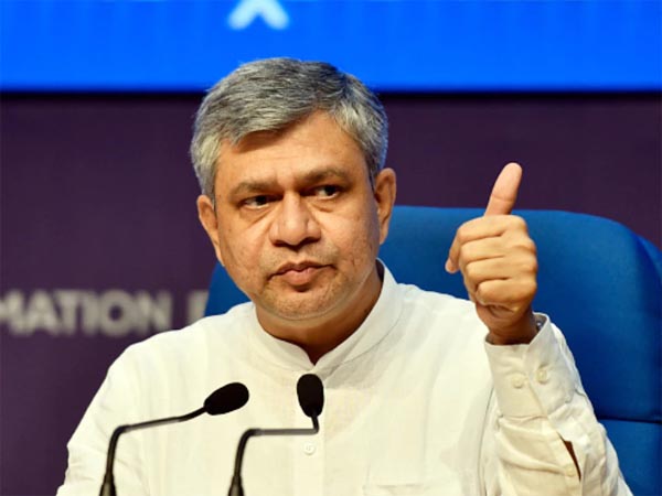 भारत पश्चिम एशिया संकट के बीच विजेता बनकर उभरेगा : वैष्णव