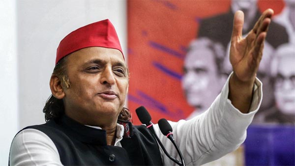 दलबदल करने को तैयार भाजपा नेता : अखिलेश यादव
