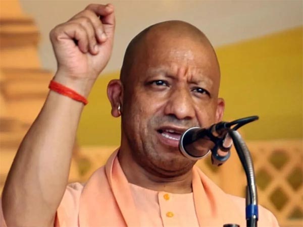 ड्राईविंग लाइसेंस पासपोर्ट की तर्ज पर बनाएं