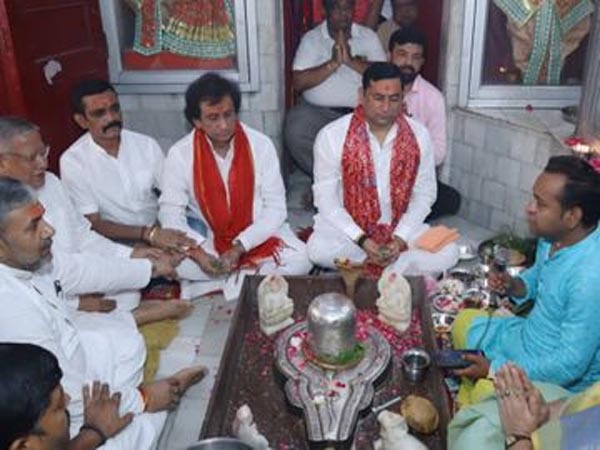 प्रधानमंत्री मोदी के 12 वर्षों के कार्यकाल पूर्ण होने पर हुआ रुद्राभिषेक