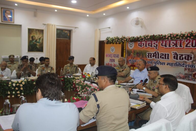कांवड़ यात्रा में खुले रहेंगे सभी एक्सप्रेस-वे, 29 जुलाई से सभी अंदरूनी मार्गों पर भारी वाहनों का संचालन होगा बंद