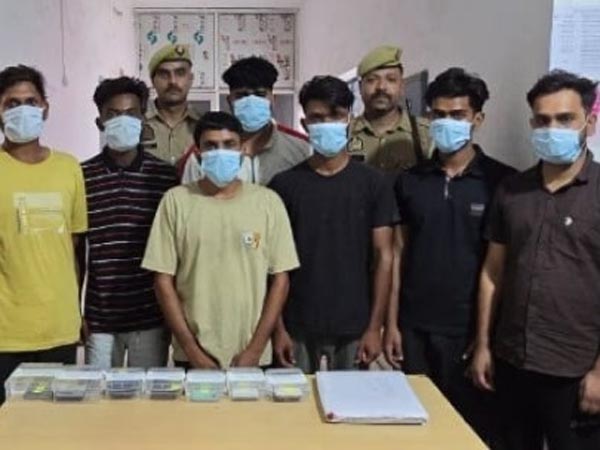 फर्जी वेबसाइट बनाकर ठगी करने वाला गिरोह पकड़ा, सात गिरफ्तार