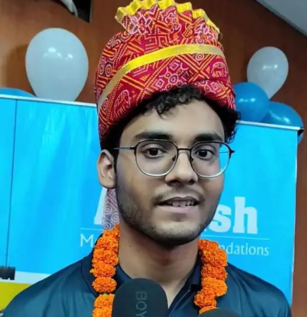 नीट में तेजस मेरठ टॉपर, देशभर में 164वीं रैंक