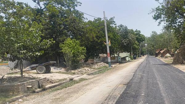 खादर क्षेत्र में 15 साल से बस सेवा ठप, लोग परेशान