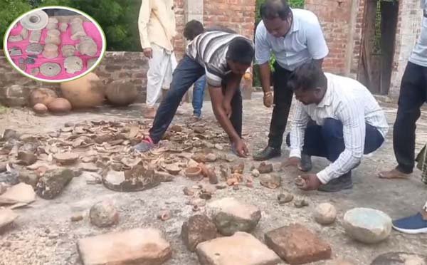 खेत में अचानक हुआ एक मीटर चौड़ा गड्ढा, मिले कुषाणकालिन अवशेष