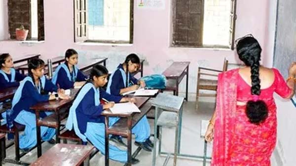 यूपी के माध्यमिक विद्यालयों में शिक्षकों की भर्ती का रास्ता साफ, 21,252 पदों पर होंगी नियुक्तियां
