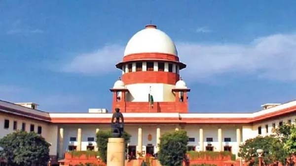 सुप्रीम कोर्ट ने लगाई निजी अस्पतालों को फटकार